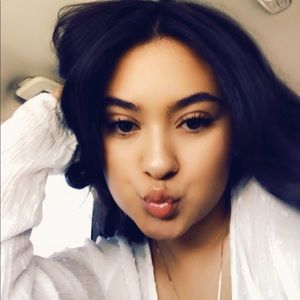 Meet your Posher, Gabriella